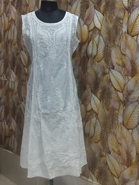 Chikankari Strip Gown White
