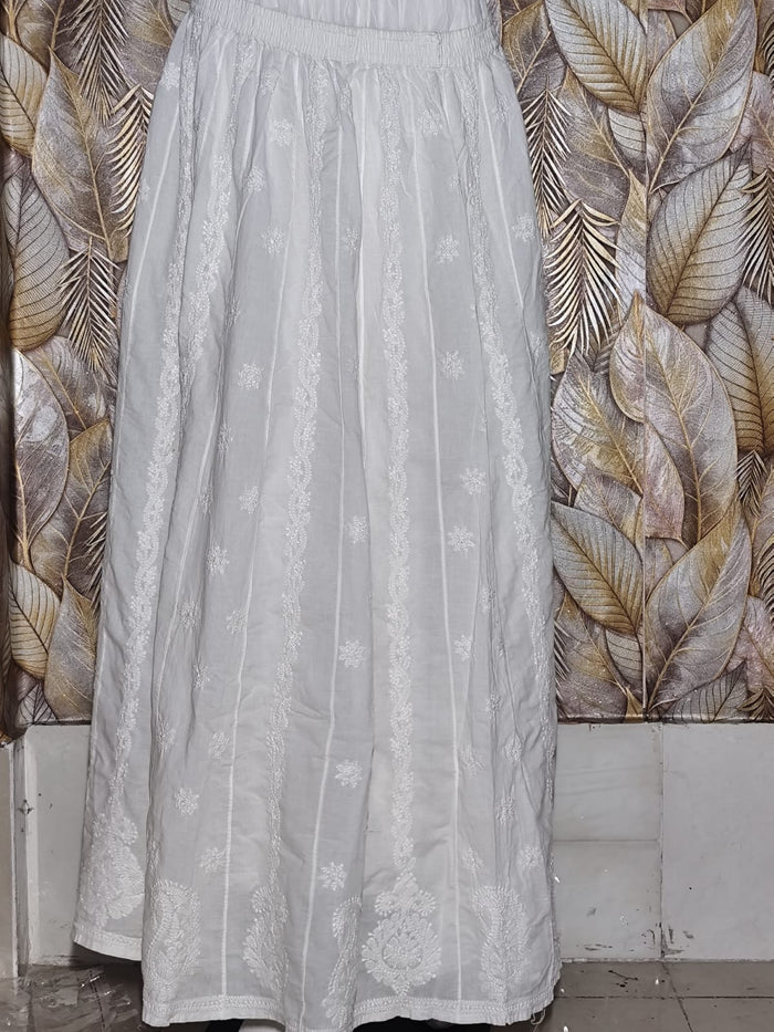 Chikankari Skirts with Bhakhiya fanda Work - White
