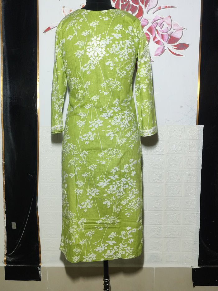 MYC Mal cotton Chikankari Kurti -Green