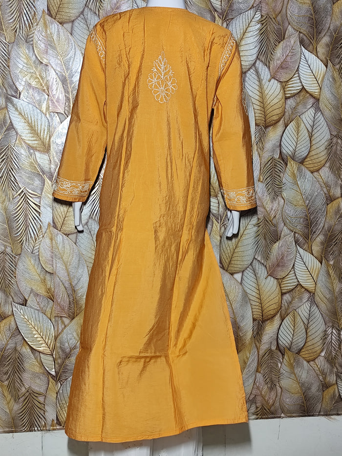 Chandari Hand Embroidery Bhakhiya