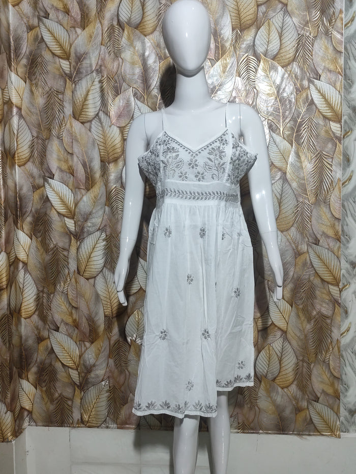 Cotton Noodle Strip Single Dress With Grey  Embroidery