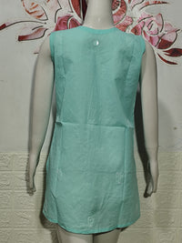 Women's Sleeveless Cotton Lucknowi Chikankari Short Kurti