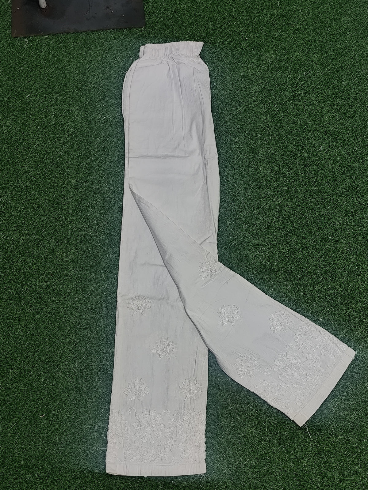 Women’s White Chikankari Lycra Stretchable Pants / Trousers